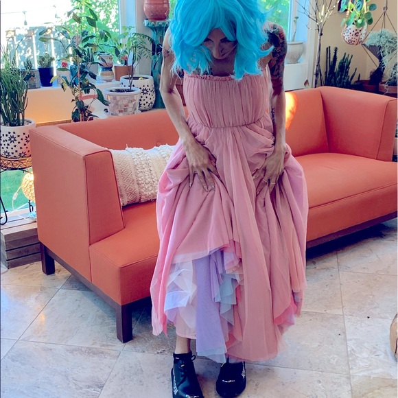 Meet your Posher, Rasha - Picture 1 of 1